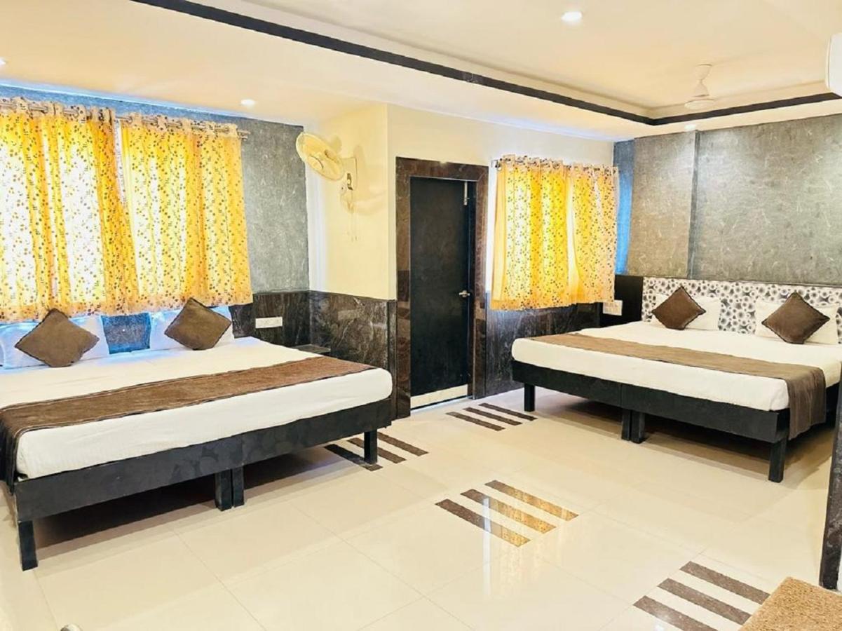 Nakshatra Hotel Banswara 외부 사진